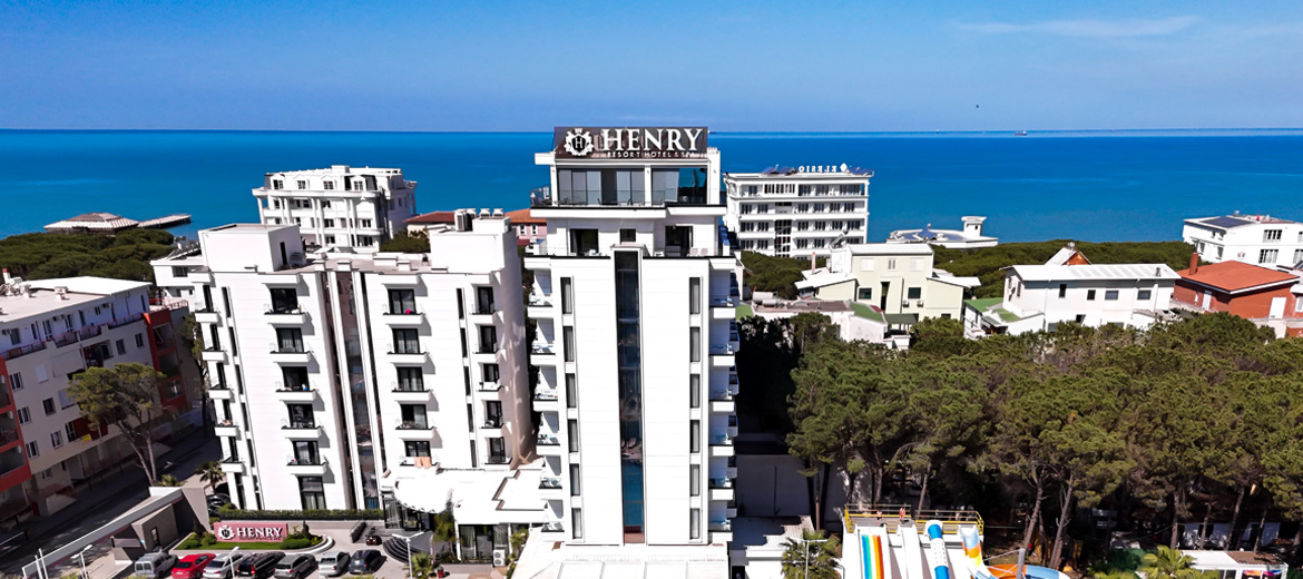 Luxury Beachfront Hotel in Golem Durrës with Spa